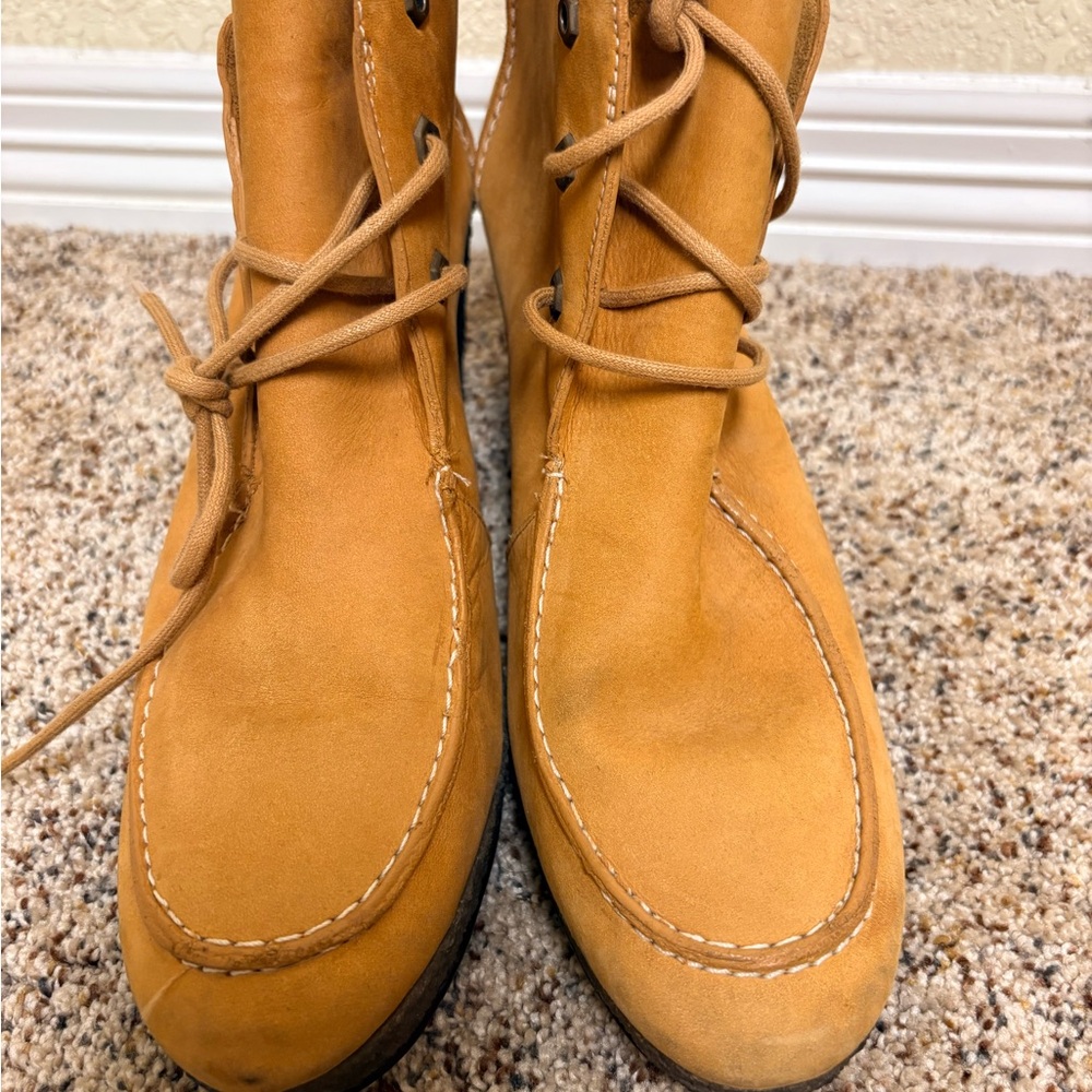Rare Timberland Boots - Picture 2 of 9